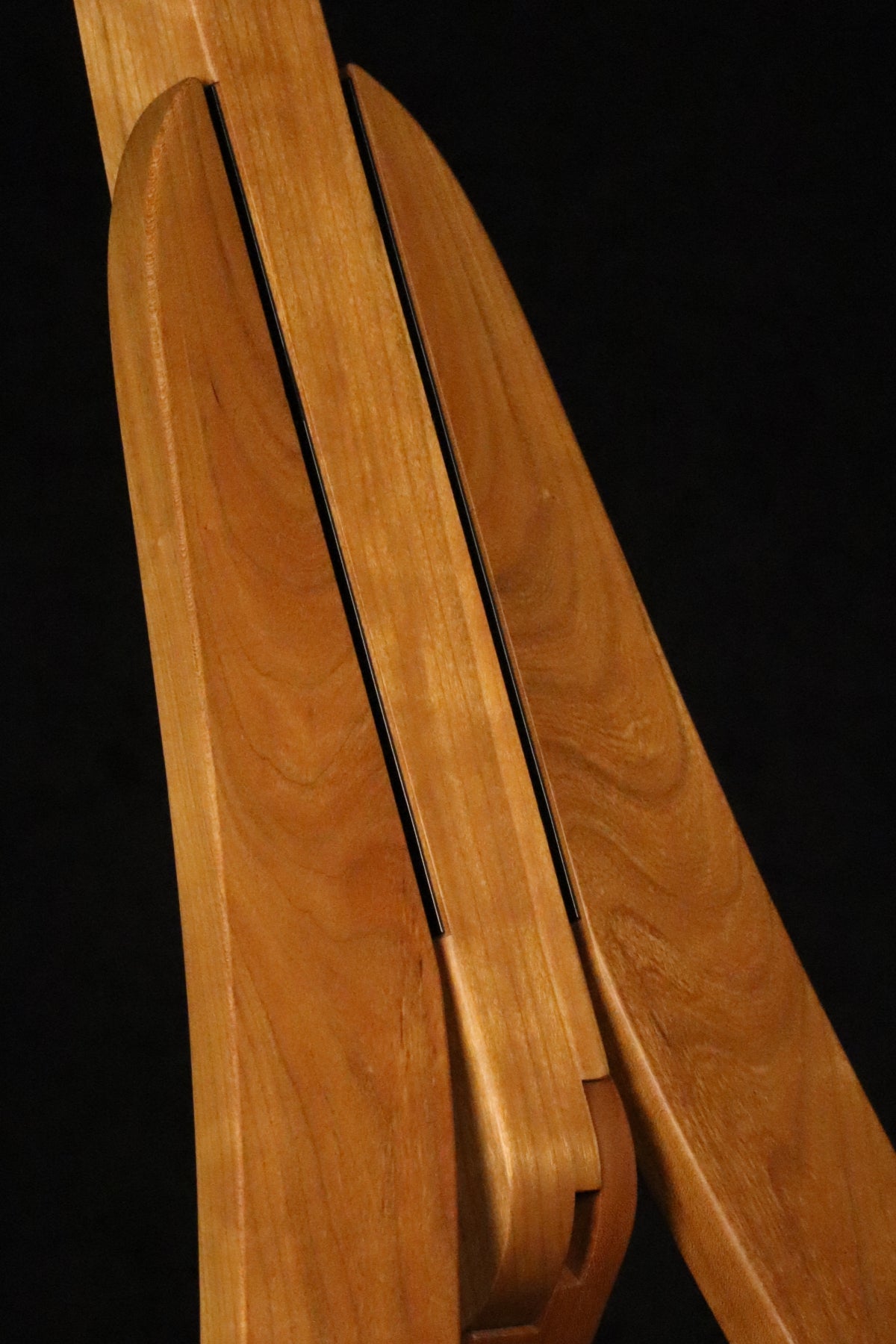 Folding cherry wood banjo floor stand closeup front image